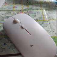 春节破烂大甩卖，都10元以内，许多电子产品，慢慢更新