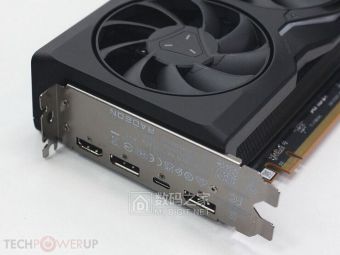 AMD驱动闹乌龙！RX 7900 XTX的USB-C充电功能稳得很