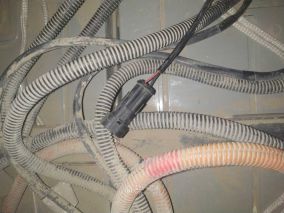 关于低速电动车 众新E6S间断性报电机高温警告的处理