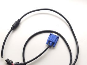 为了一个磁环剪了一条VGA线，结果发现行业秘密...