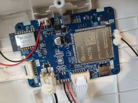 求助万能的坛，搜电充电站如何解密自用？谢谢！