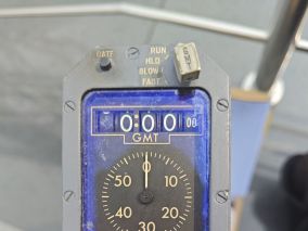 空客A310航空钟拆解及驱动