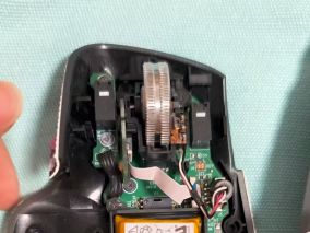 拆修一个滚轮不能切换模式的罗技MX Master3鼠标