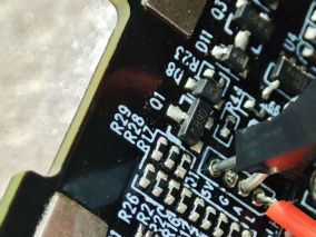 老五140w充電寶改3.6v電池 逆向CMS32F0301