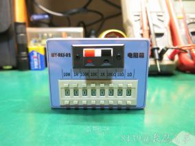 电子玩意的8位迷你电阻箱WY-RES-02拆机，支持0欧姆～99.999999兆欧姆任意调节