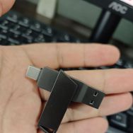 出128G双头旋转U盘，FC3379主控B27颗粒