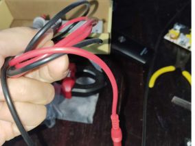 48块钱的钳发808A交直流钳形表测试拆解