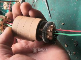 拆解博世GHG630DCE热风枪