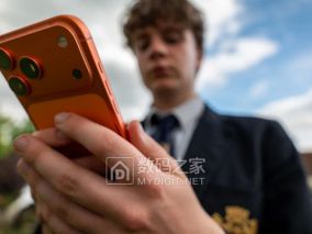 英国要给16岁娃晚上断网？自愿宵禁计划一公布全网直接吵翻天