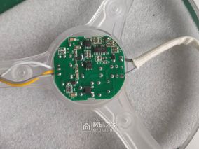 三雄极光24W吸顶灯维修