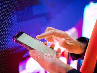 Omdia泼冷水：内存涨价市场不稳，2026年AMOLED手机屏出货要猛跌