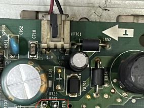 海信HZ32E35A背光改电流 延长灯条寿命