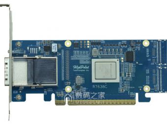 999美元给电脑外接满血PCIe 5.0？拆开插槽用线连的魔法成真了！