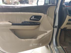 五菱宏光S1车门跳锁维修