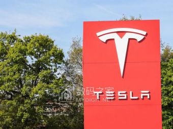 特斯拉英国租车价打六折 七月销量狂跌近六成 股价年内缩水超18%​