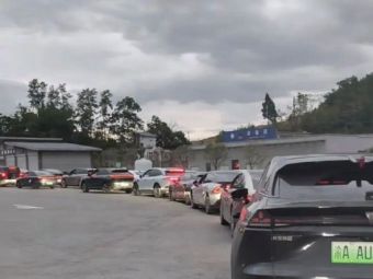 节假日电车长途出行大痛点：充电