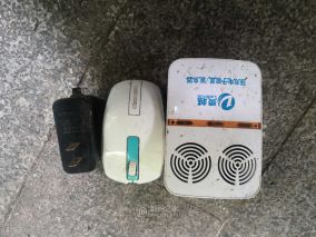 拆个灵越强效驱鼠/驱虫器