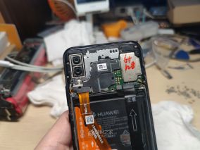 华为nova3折腾（屏幕中框电池主板基本换了个变）
