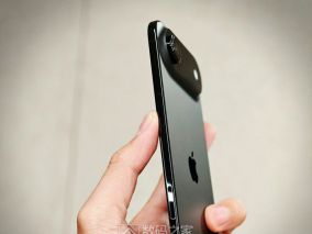 彭博社爆料：苹果iPhone Air 2将迎三大升级，续航相机芯片全动了