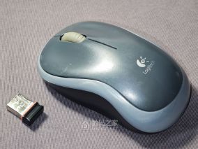 拆解罗技M185无线鼠标
