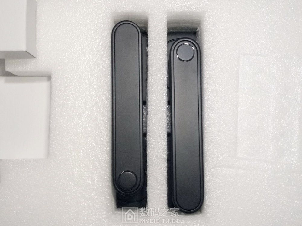 P90107-201913.jpg