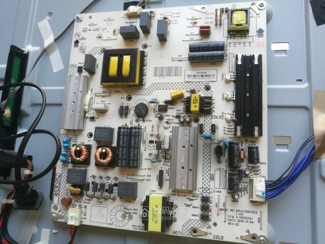 康佳led电视机拆机konkaau55