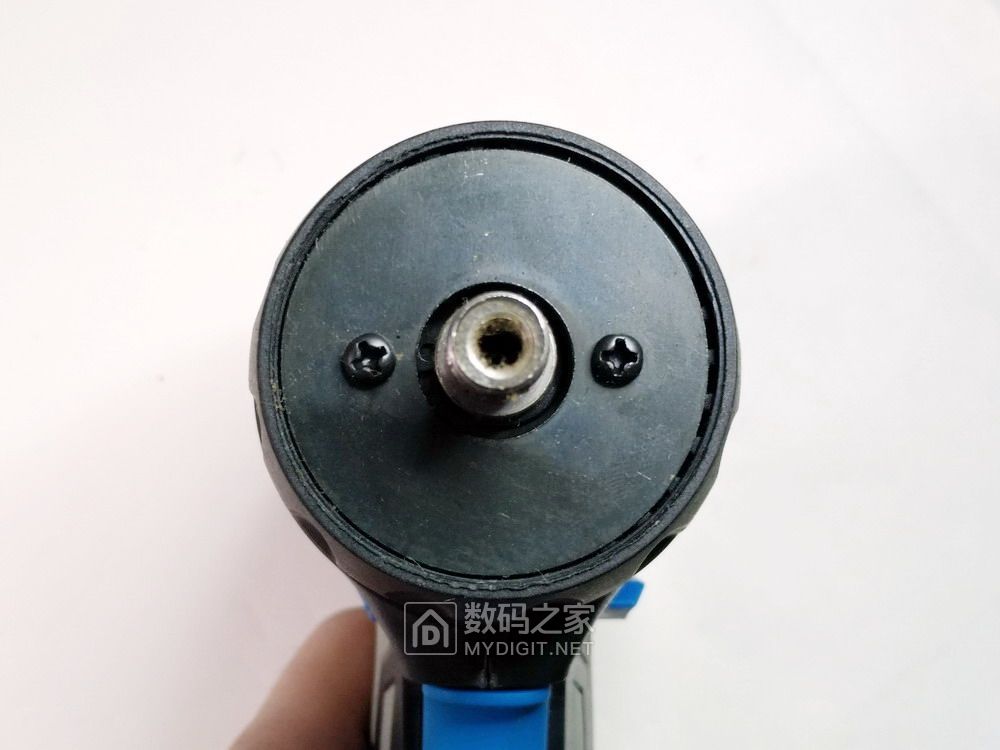 P90124-215555.jpg