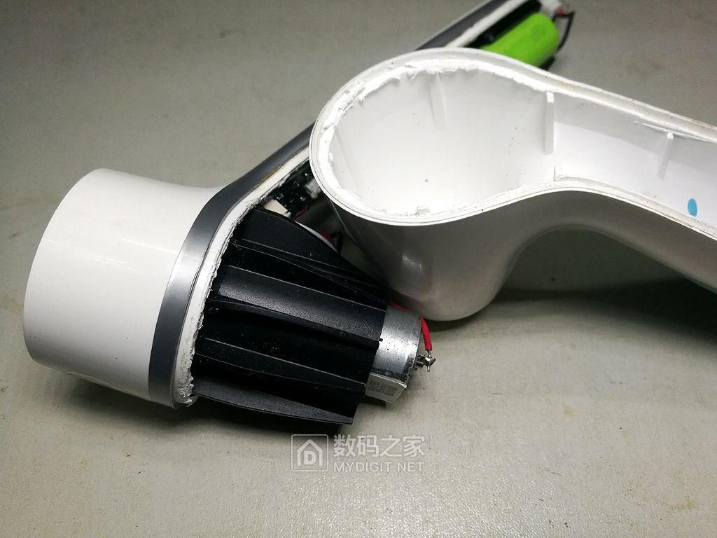 如新lumispa洁脸仪首拆探秘