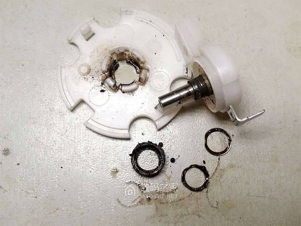 如新lumispa洁脸仪首拆探秘