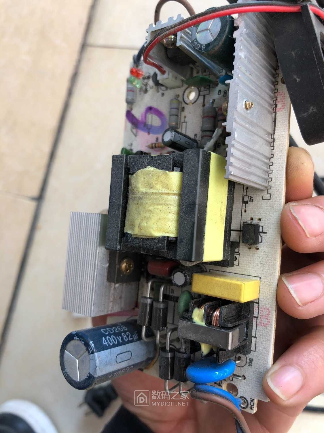拆雅迪电动车48v充电器