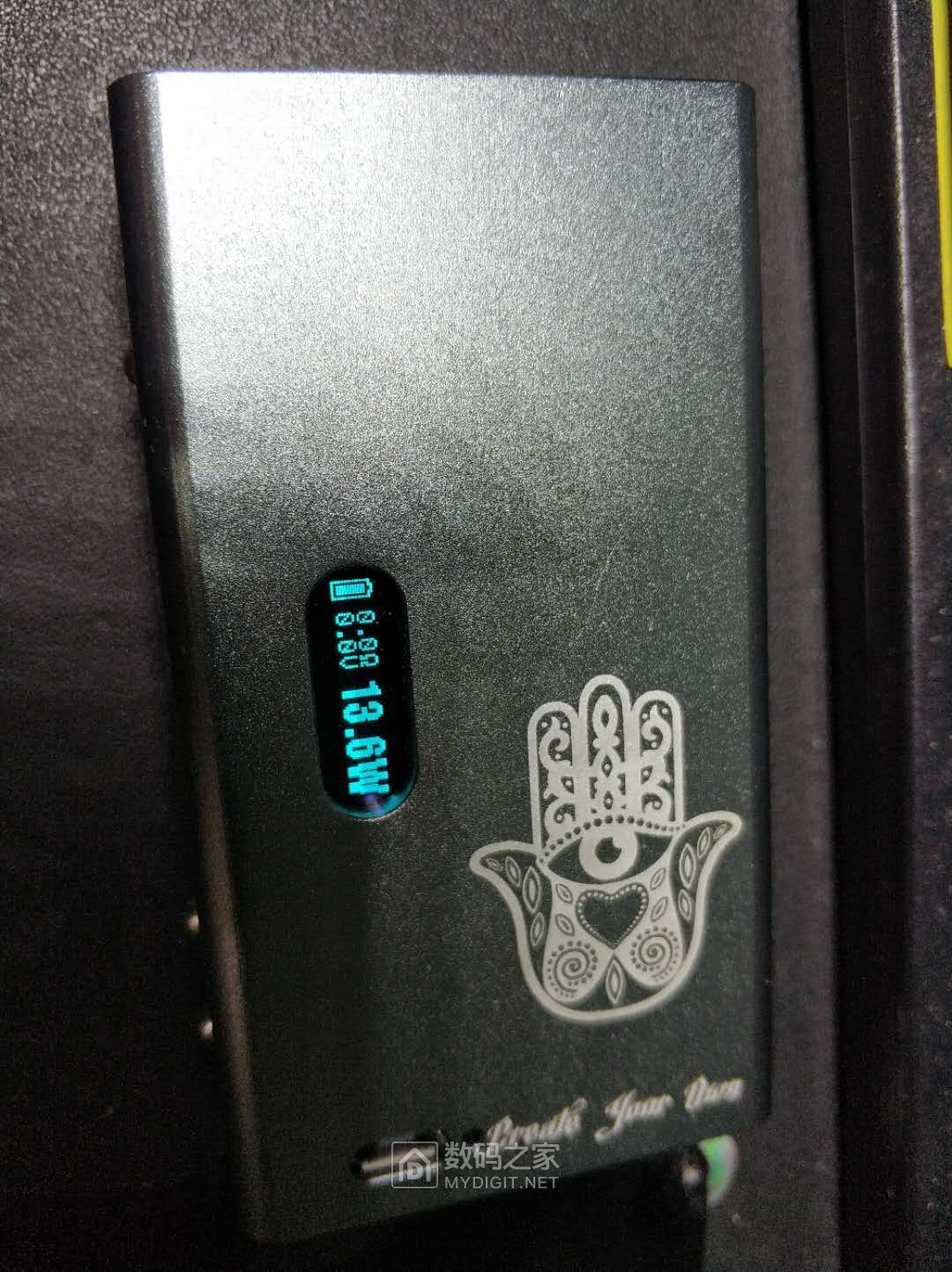 一个cyovape电子烟电源松下电芯哦