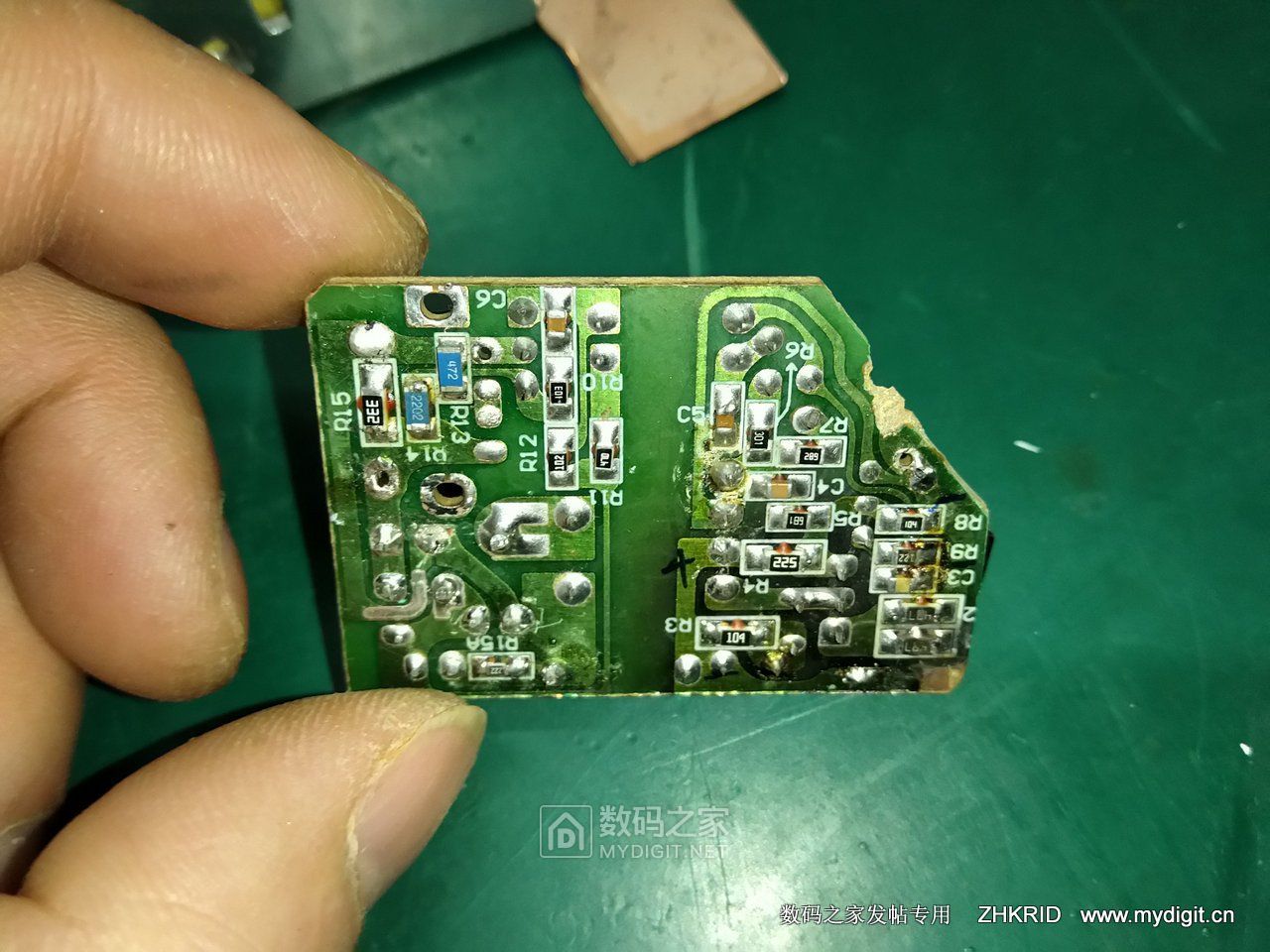 114556cnc4g11mbok014gr.jpg