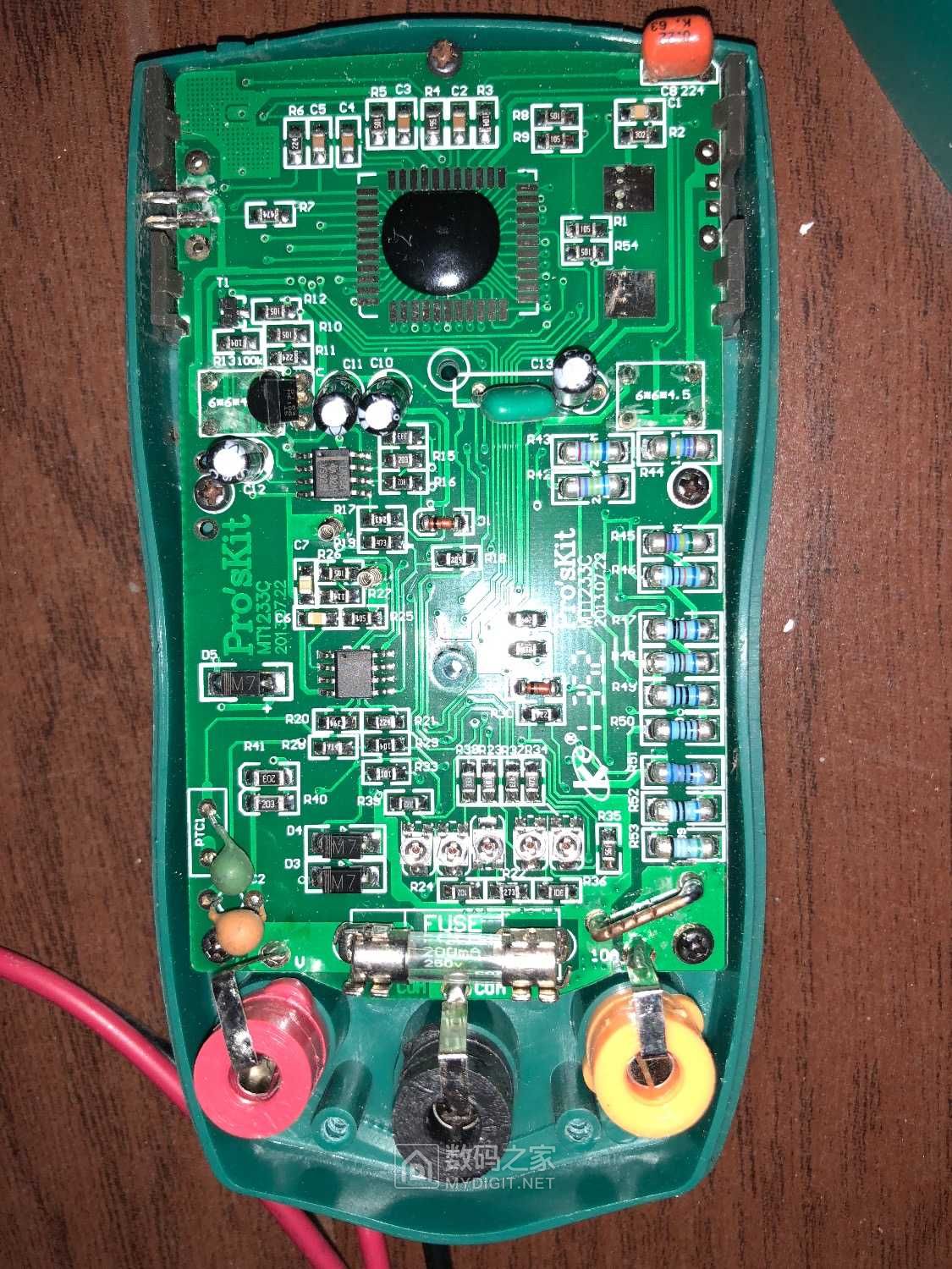 宝工mt-1233c万用表拆解