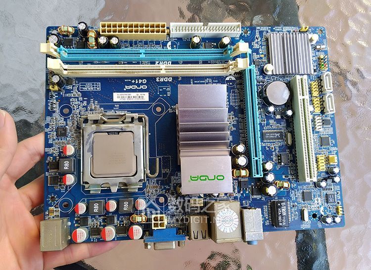 卖两套自用主板套装华硕p7h55mproi3530