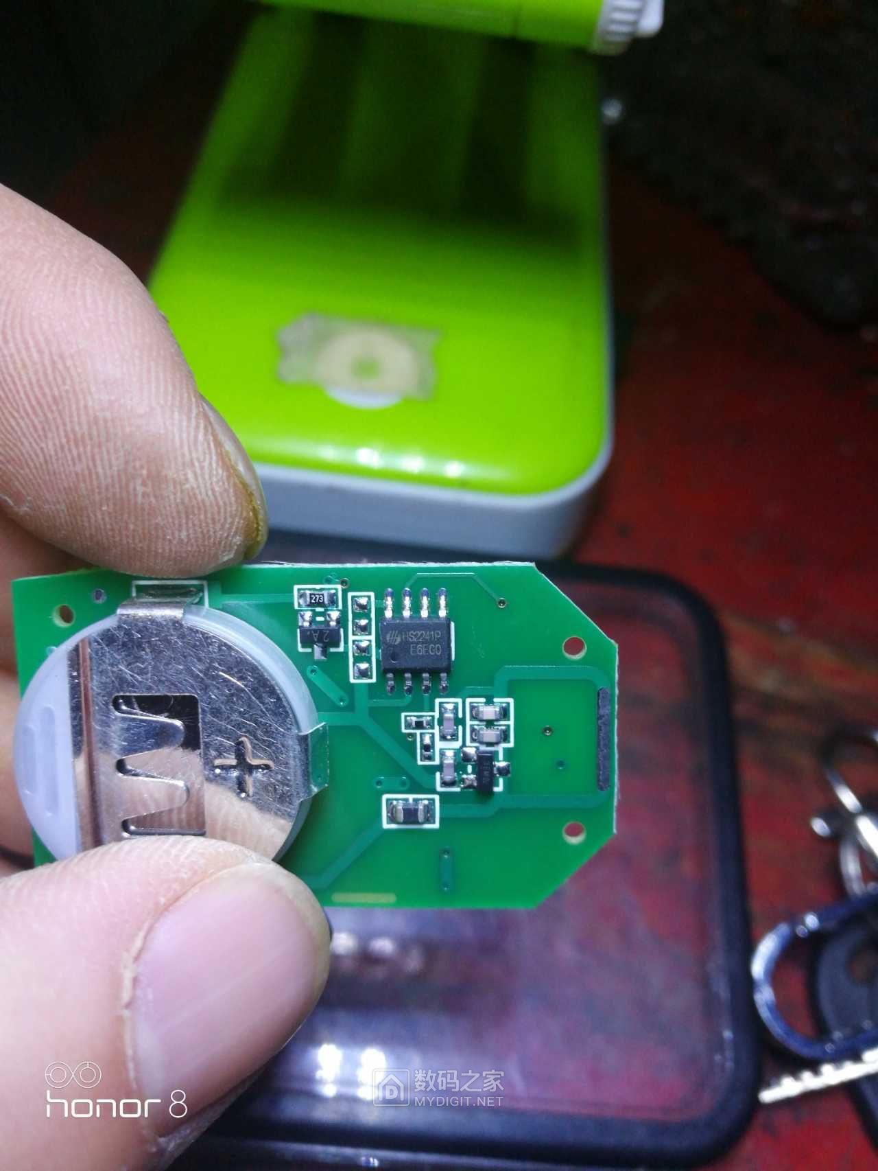 继续拆个电动车报警器