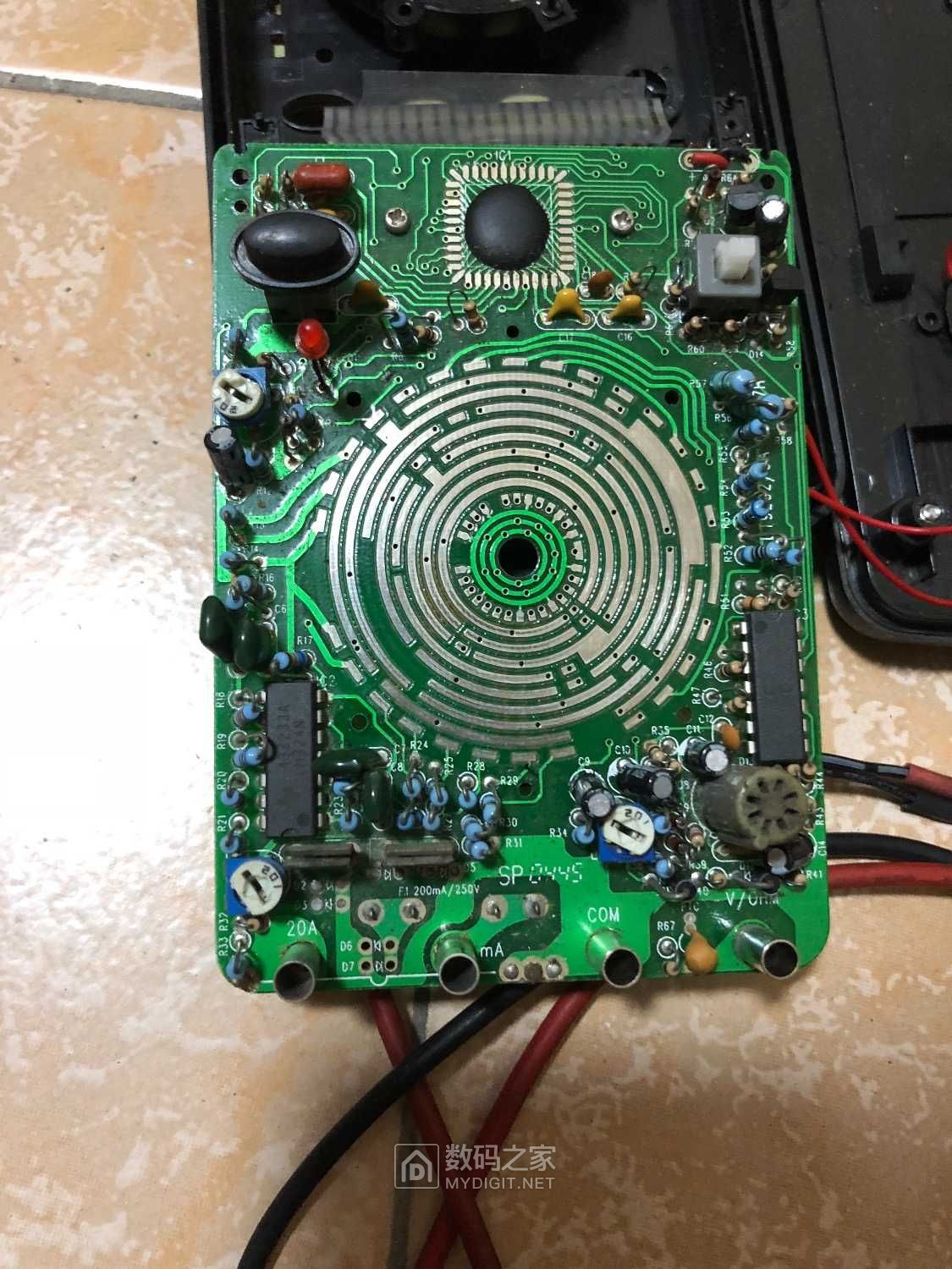 拆解十几年前的杂牌万用表xl9205a