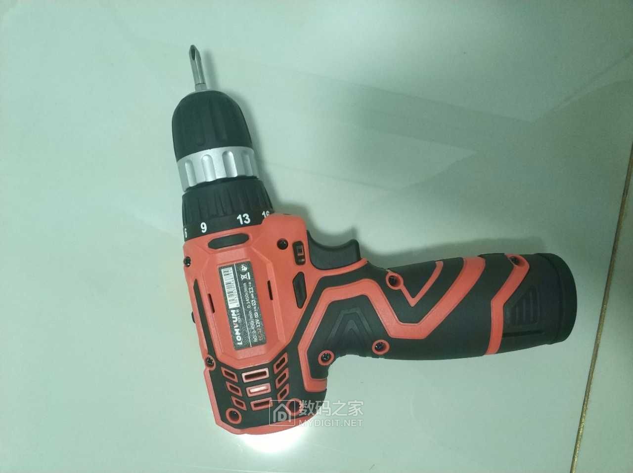 龙韵12v无刷手电钻换货回来了