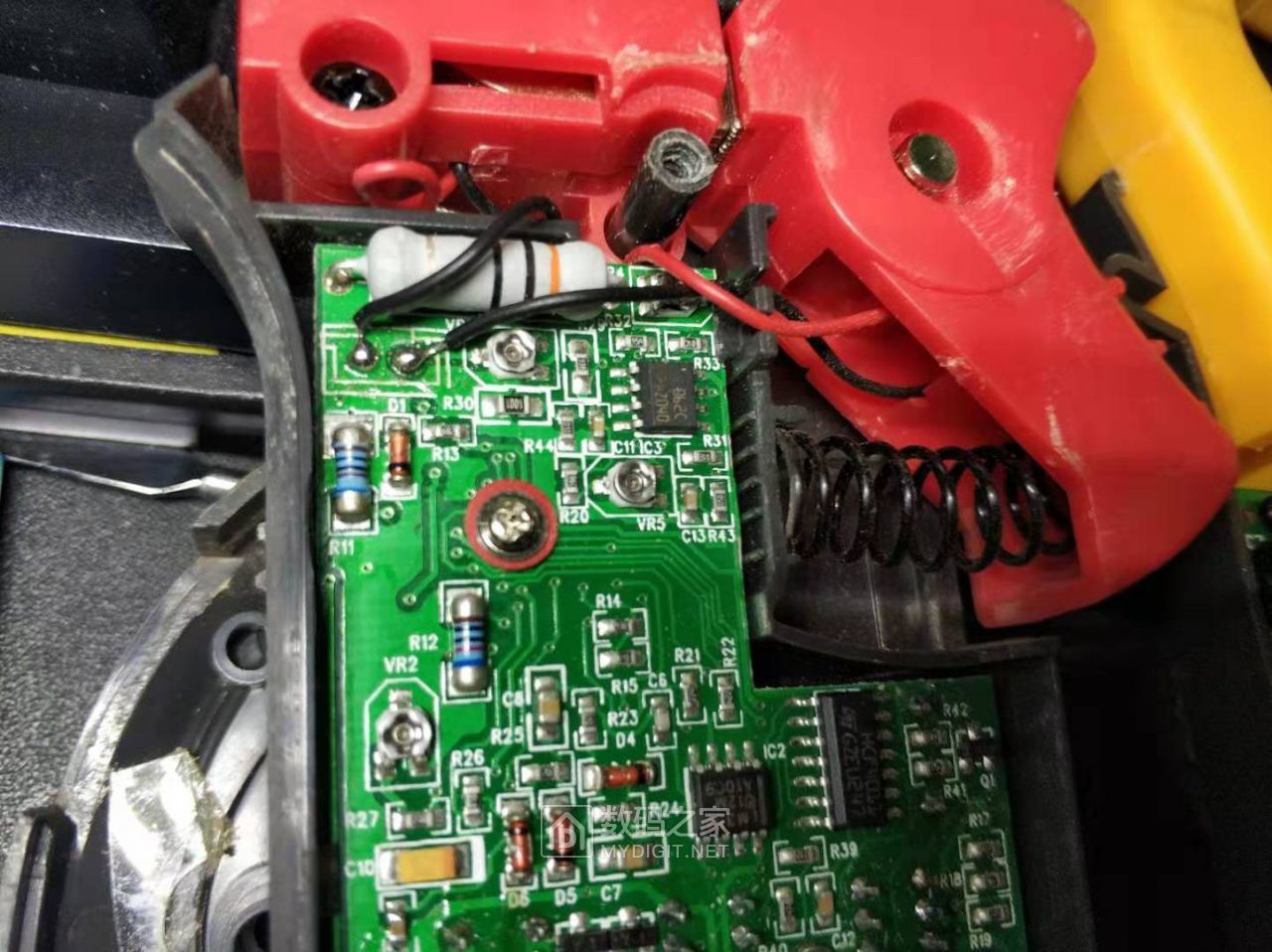 拆三个万能表天宇优利德滨江