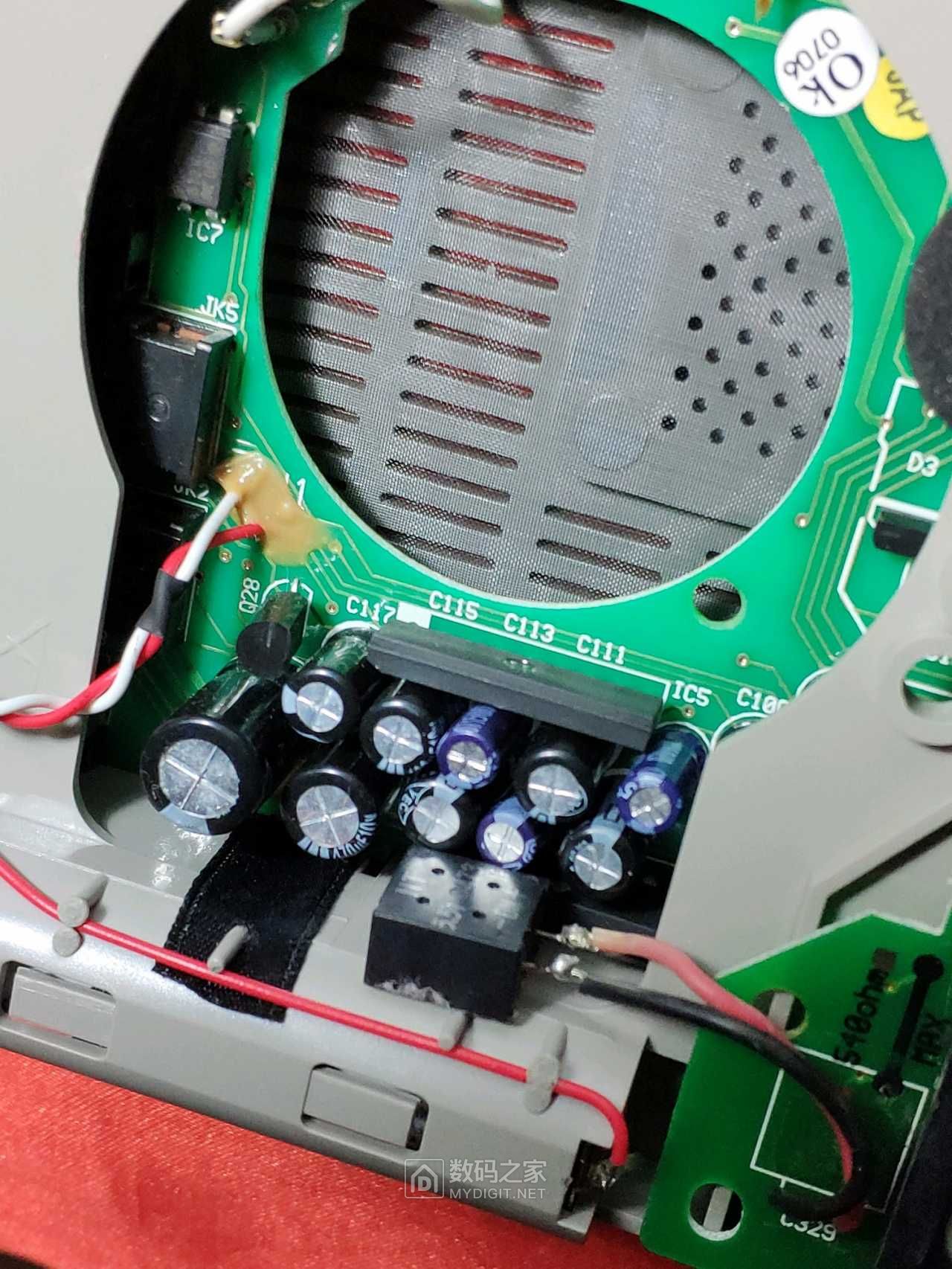 拆解山进ats909,更换法拉电容 - 拆机乐园 数码之家