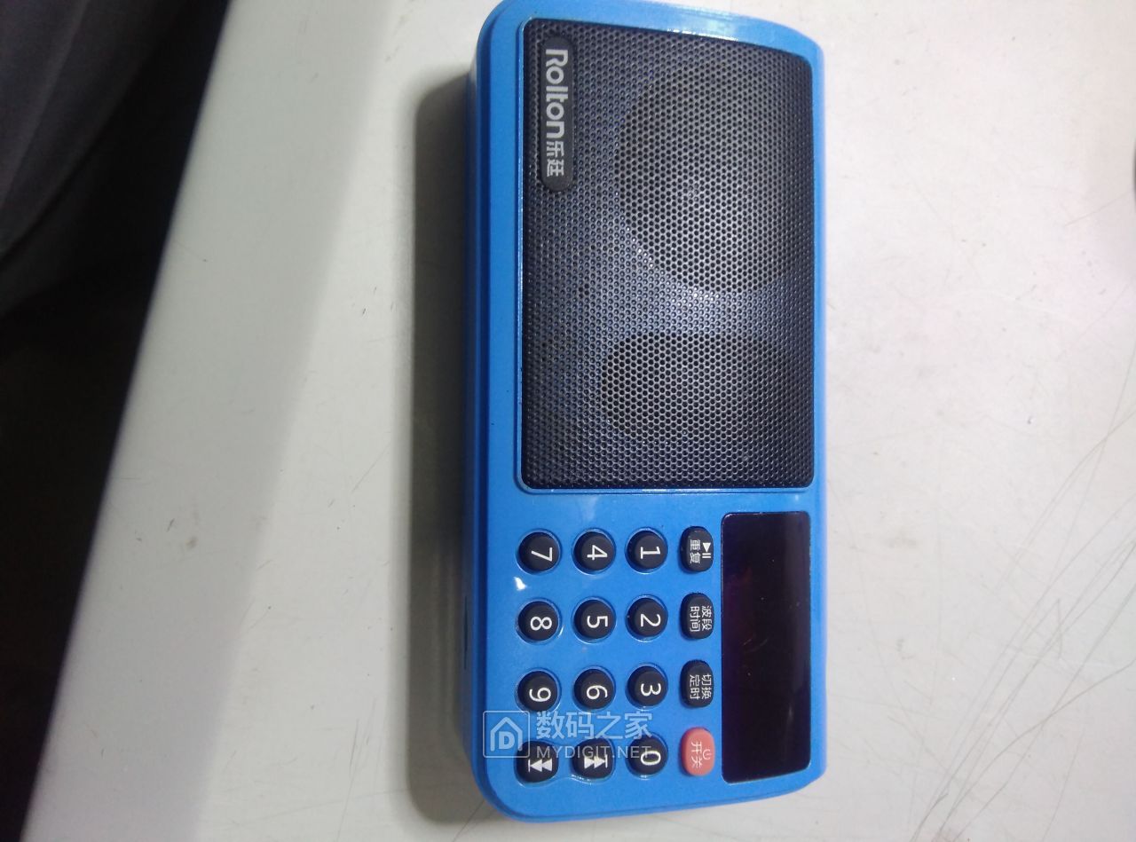 拆乐廷t50三波段收音机换充电口