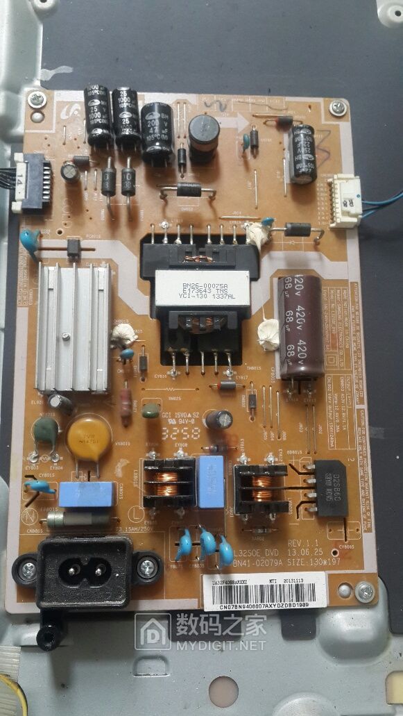 拯救一台满是油污的三星ua32f4088ar电视机耗时2天可惜没能完全恢复