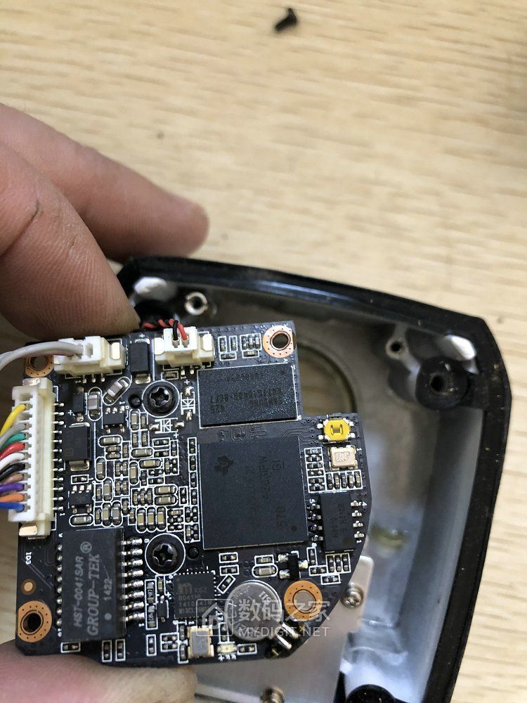 拆个大华监控摄像头