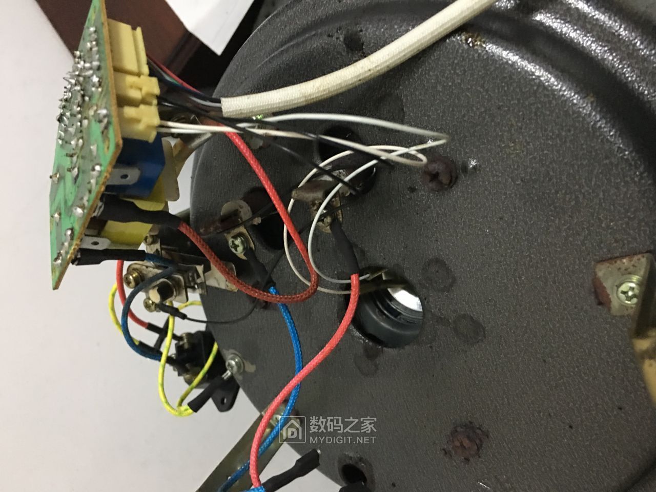 拆修苏泊尔hy60d电压力锅