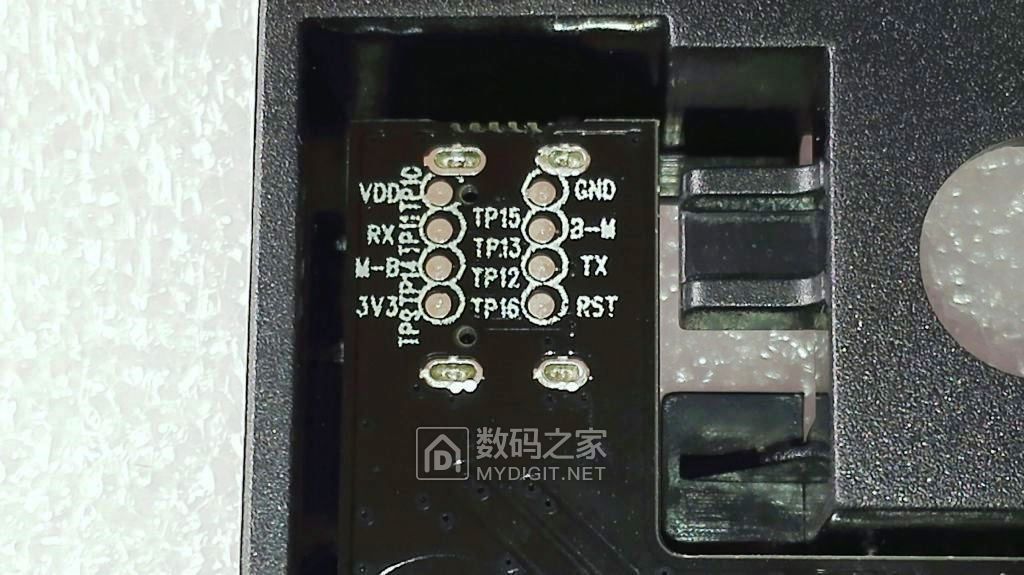 鹿客OJJ智能指纹锁评测_11内面板电路_05.jpg