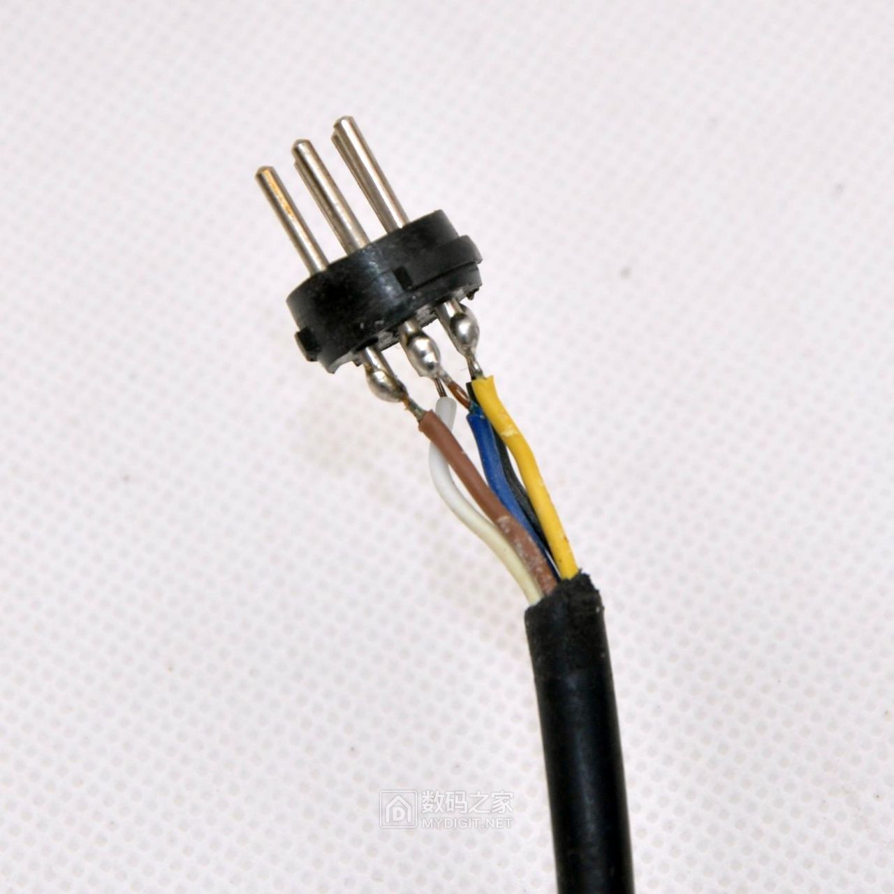 拆一个936焊台的907手柄接头