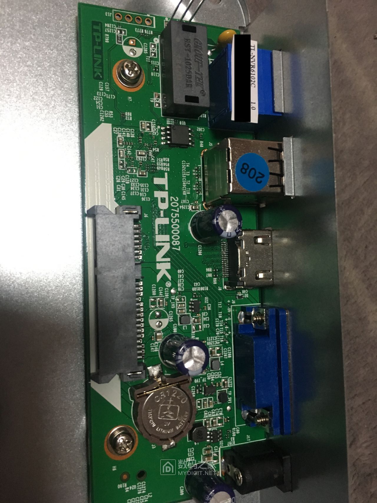 粗拆一个tplink的nvr硬盘录像机