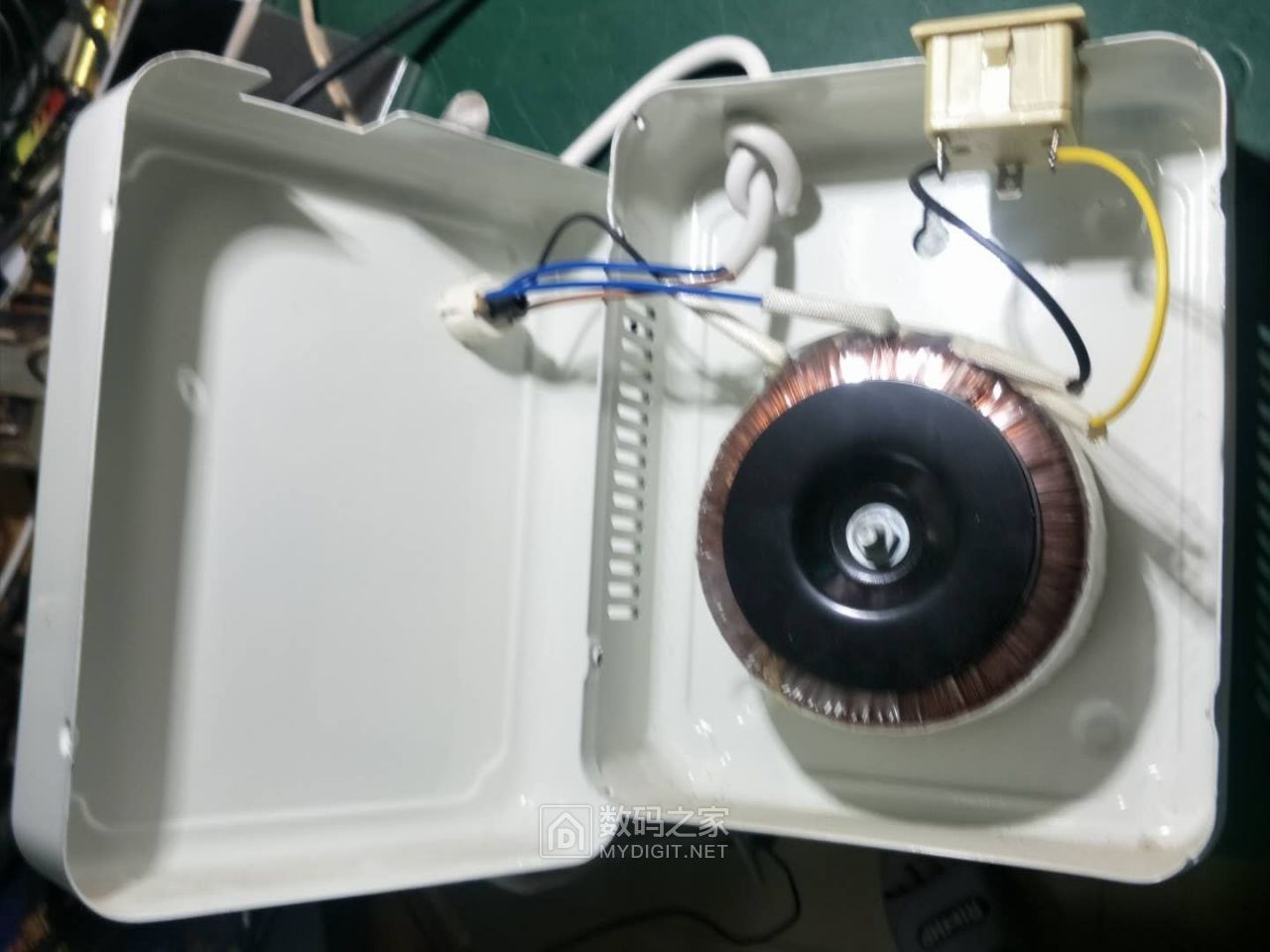 让隔离变压器真正隔离起来