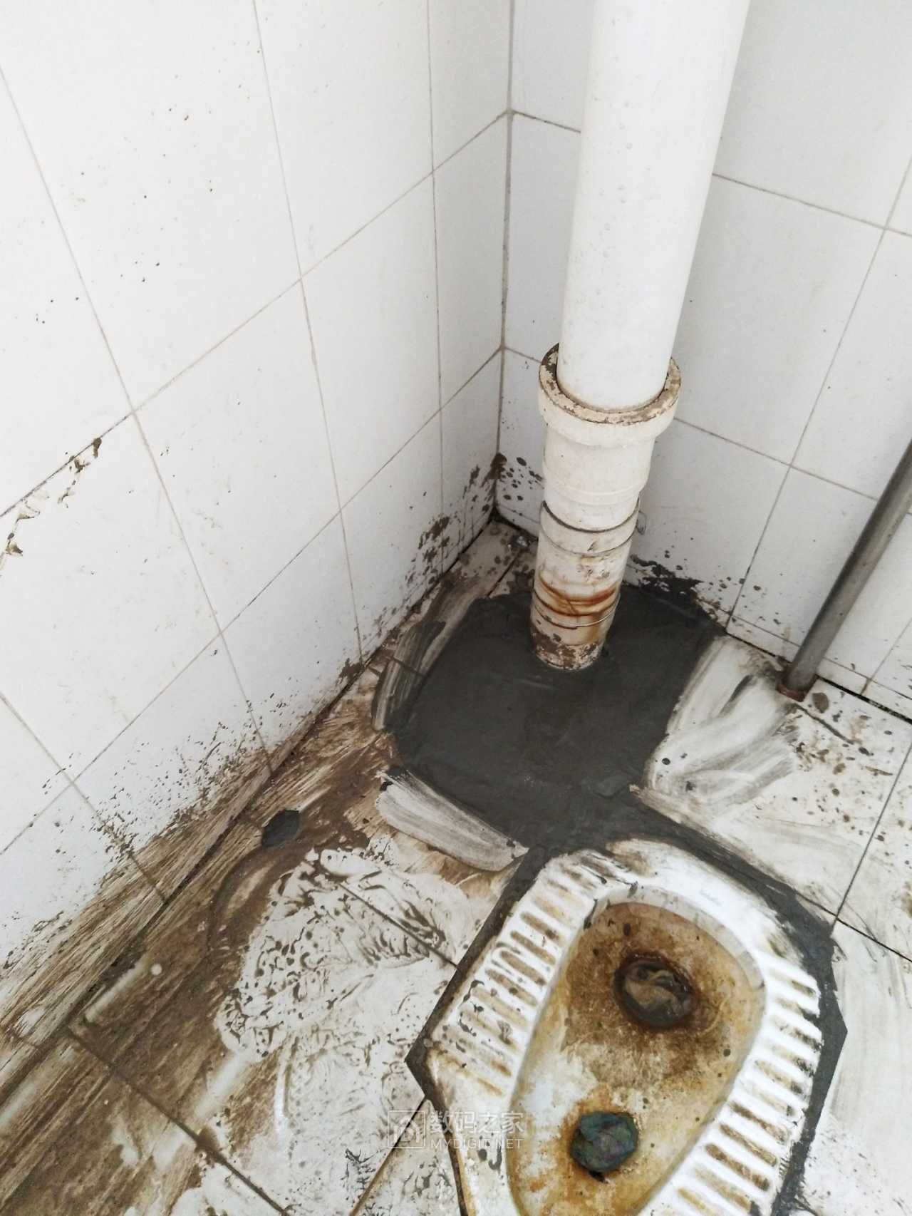 更新拆砖挖坑通厕所