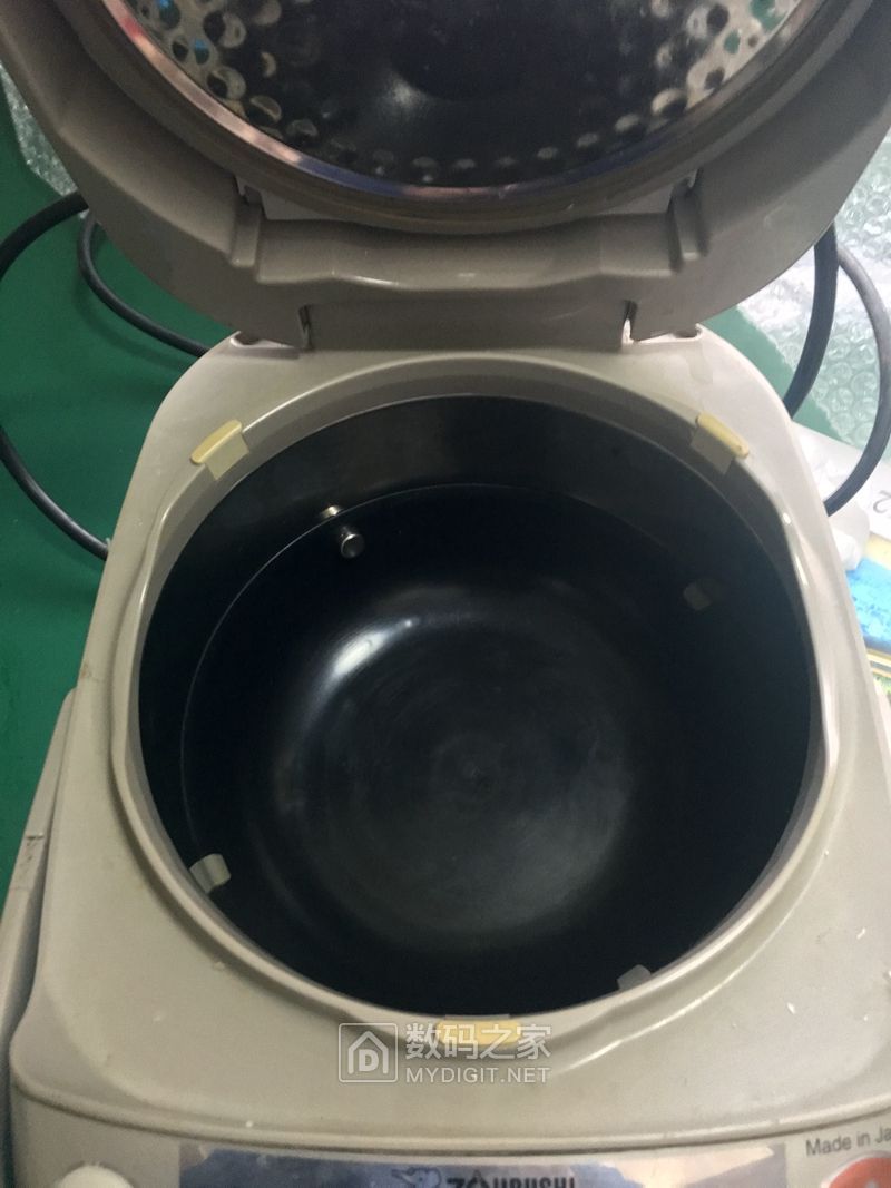 自己动手给象印电饭煲更换记忆电池zojirushinphbh10c
