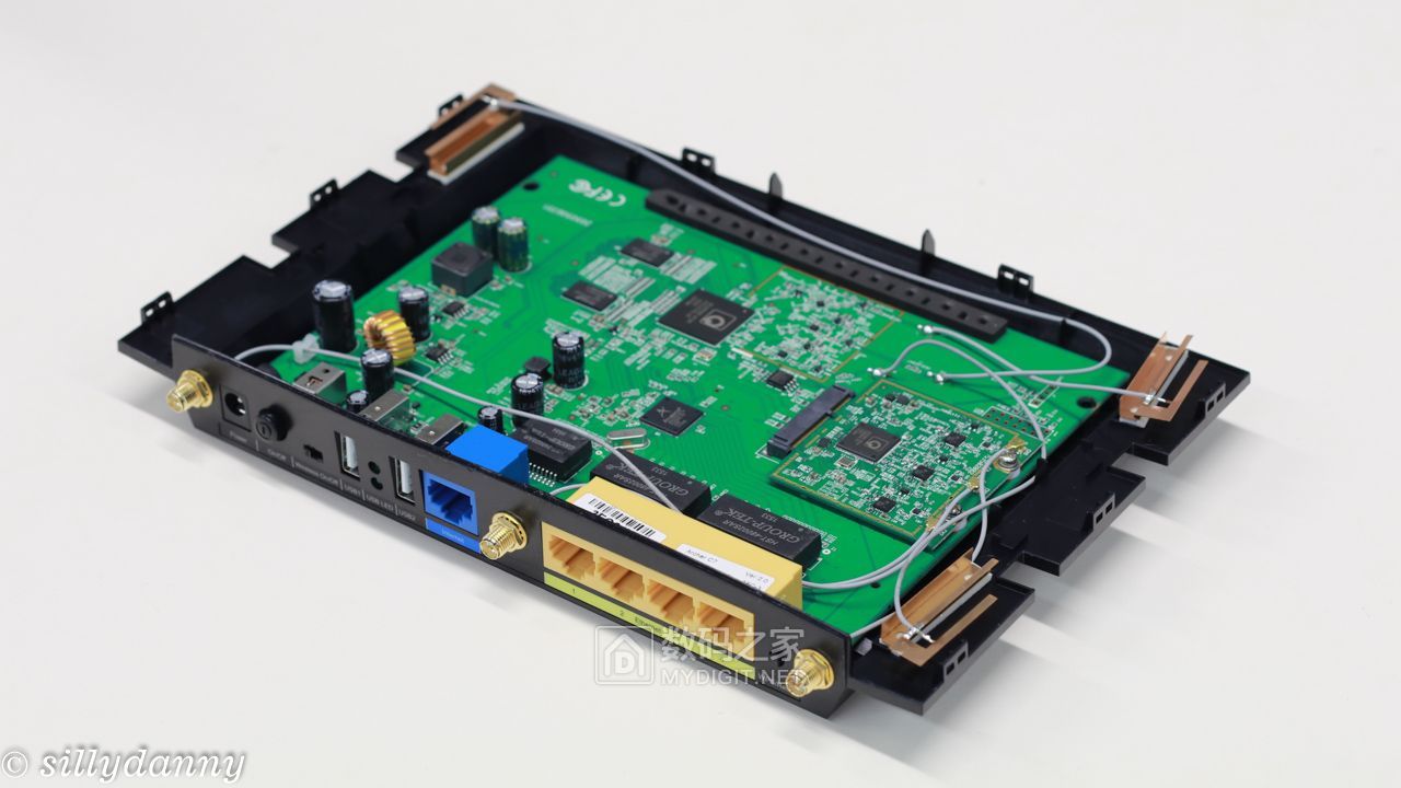 0 -高清拆解 - 拆机乐园 数码之家